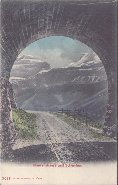 Klausenstrasse und Scheerhorn Vorderseite