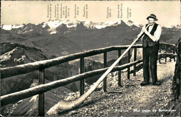 Pilatus. Blick gegen die Berneralpen Vorderseite