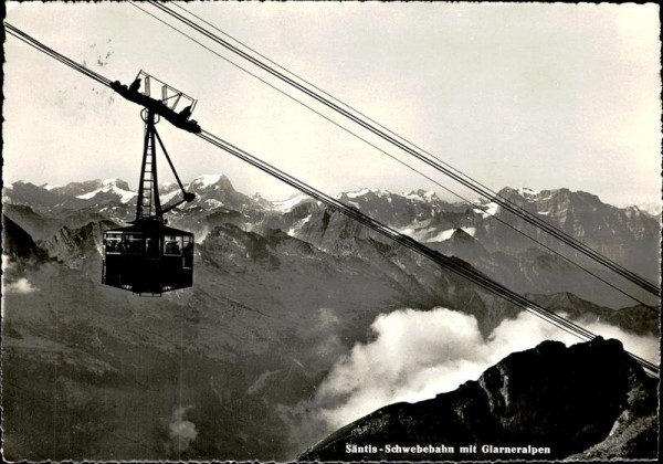 Säntis - Schwebebahn mit Glarneralpen Vorderseite