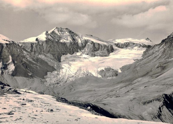 Piz Segners mit Sardona Vorderseite