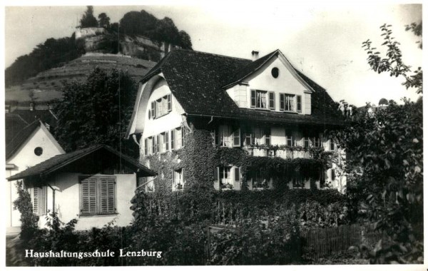 Lenzburg, Haushaltsschule Vorderseite