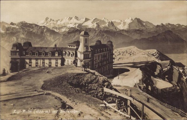 Rigi-Kulm mit Berneralpen Vorderseite