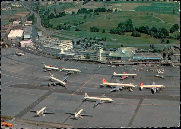 Flughof Zürich-Kloten Vorderseite