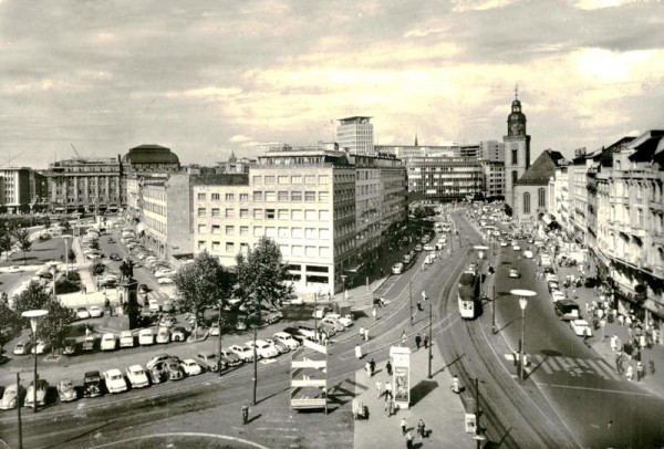 Frankfurt am Main, Goethe Platz und Rossmarkt Vorderseite