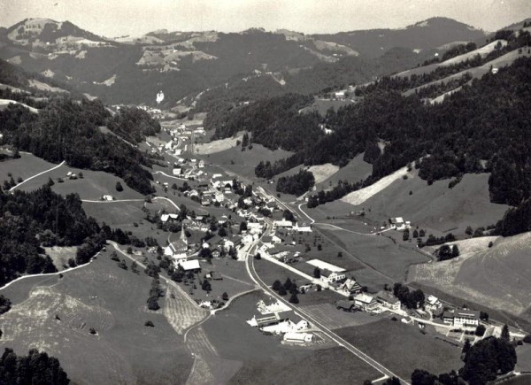 Tösstal ZH - Flugaufnahme Vorderseite
