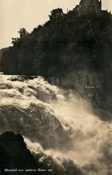 Rheinfall vom mittleren Felsen aus  Vorderseite