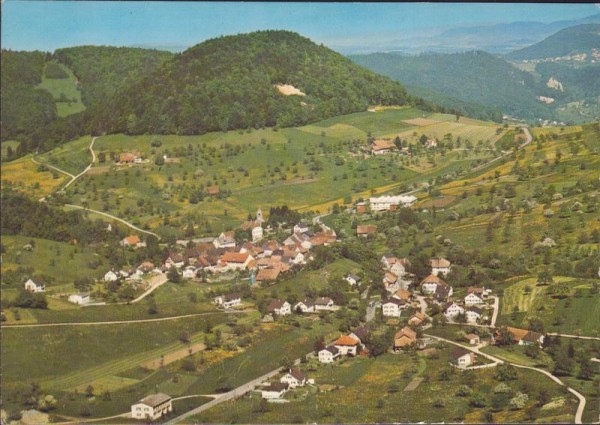 Bretzwil, Flugaufnahme Vorderseite
