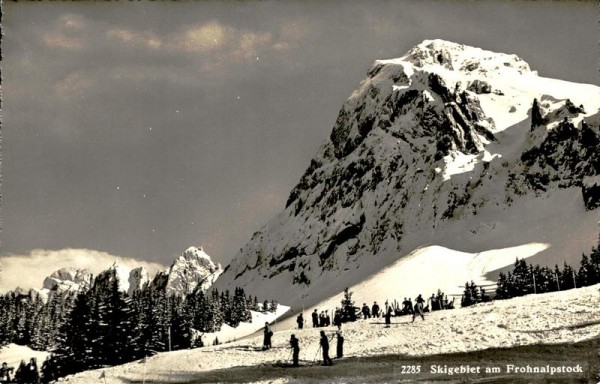 Skigebiet am Fronalpstock Vorderseite