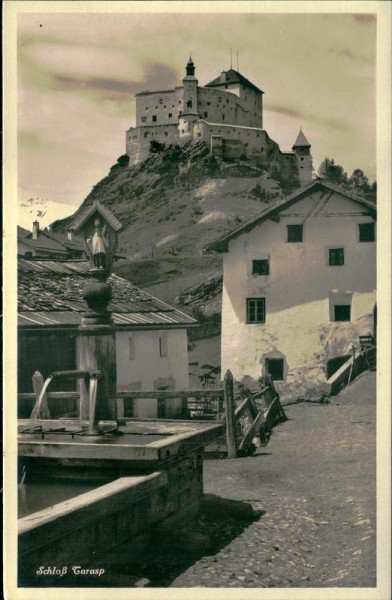 Schloss Tarasp Vorderseite