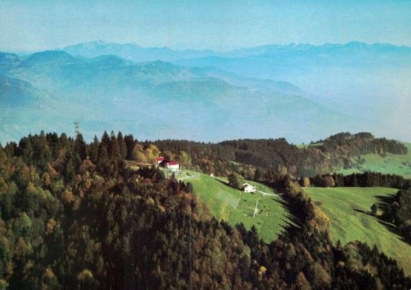 Restaurant Bachtel - Kulm ZH - Flugaufnahmen Vorderseite