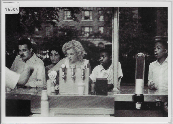 Marilyn Monroe, New York City, 1957 - Photo: Sam Shaw
