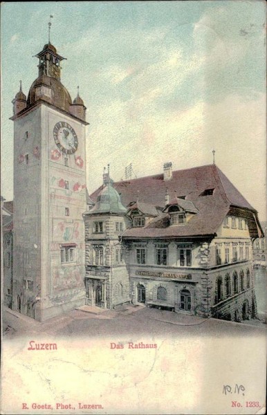 Luzern. Das Rathaus Vorderseite