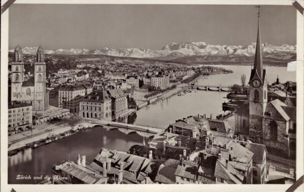 Zürich und die Alpen