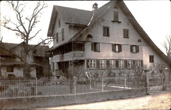 unbekanntes Haus Vorderseite