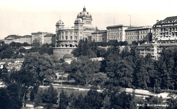 Bern, Bundeshaus Vorderseite