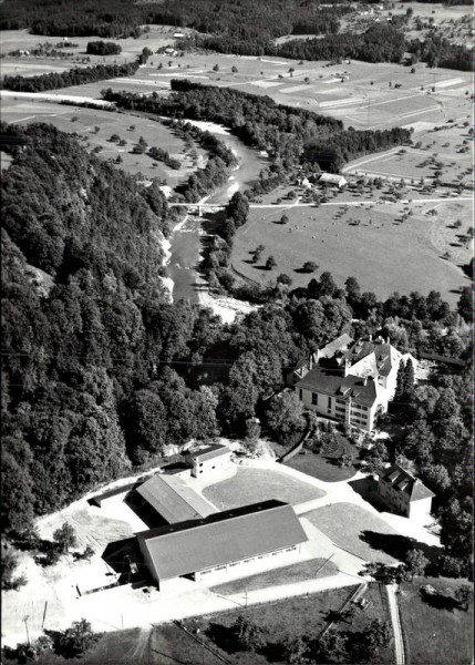 Oberbüren, Glattburg, Flugaufnahme Vorderseite