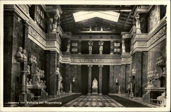 Walhalla (Regensburg) Vorderseite