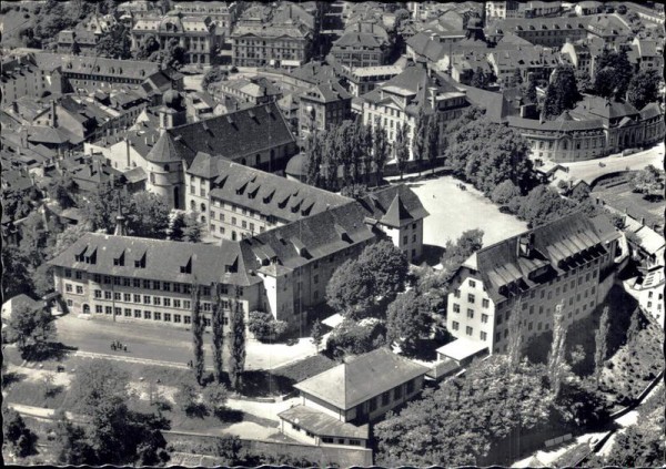 Collège Saint-Michel (Fribourg) Vorderseite