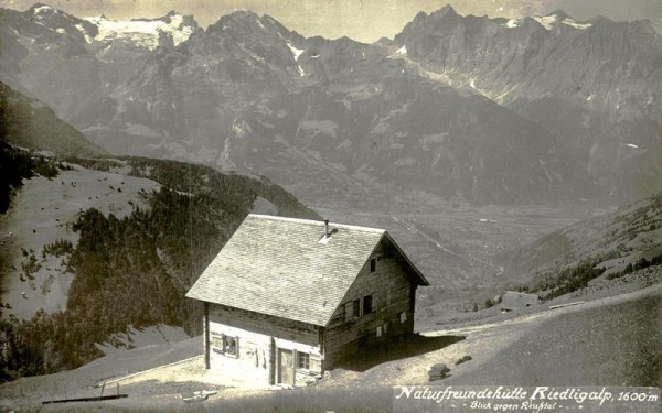 Naturfreundehütte Riedligalp Vorderseite