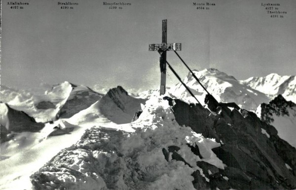 Kreuz auf dem Dom Vorderseite