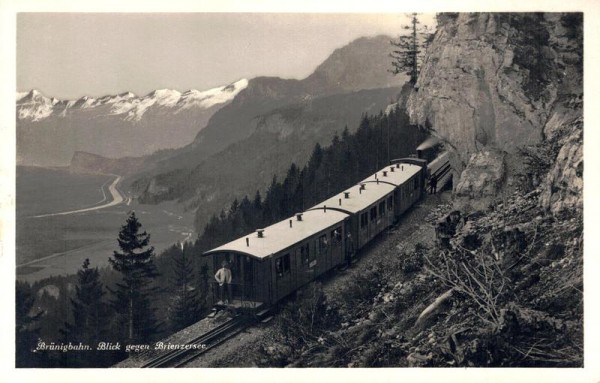 Brünigbahn Blick gegen Brienzersee Vorderseite