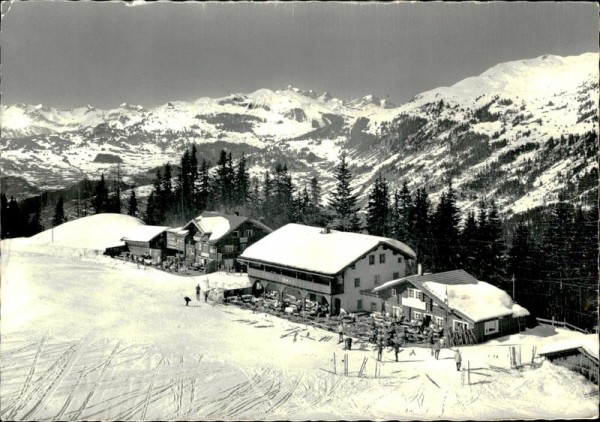 Berhhaus und Skihaus/Klosters-Serneus Vorderseite