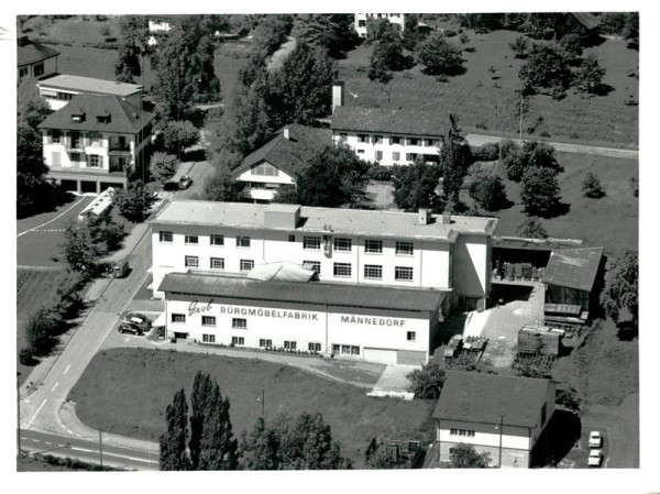 Männedorf, Flugaufnahme Vorderseite