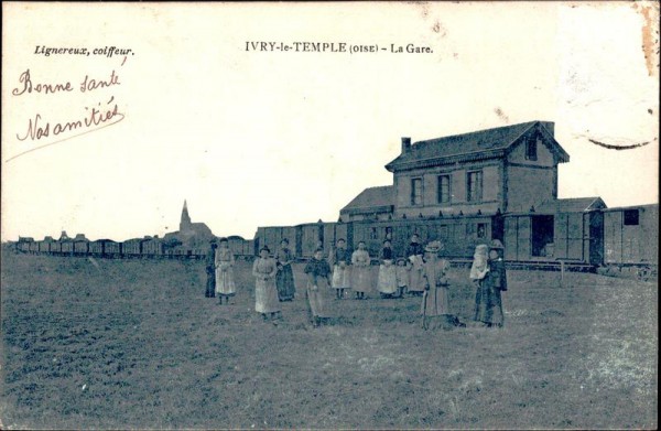Ivry le Temple - La Gare Vorderseite