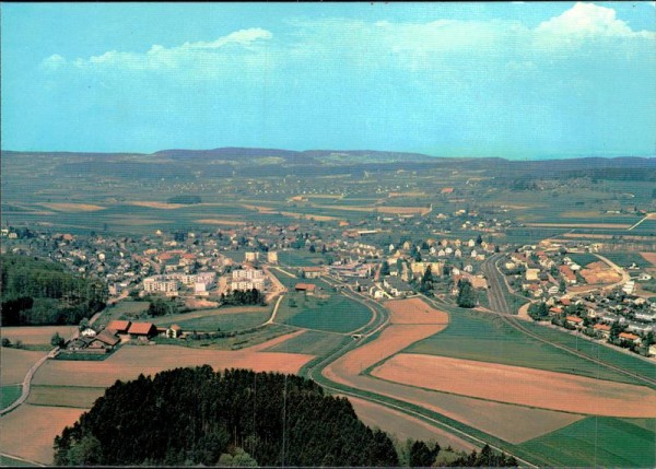 Seuzach, Flugaufnahme Vorderseite