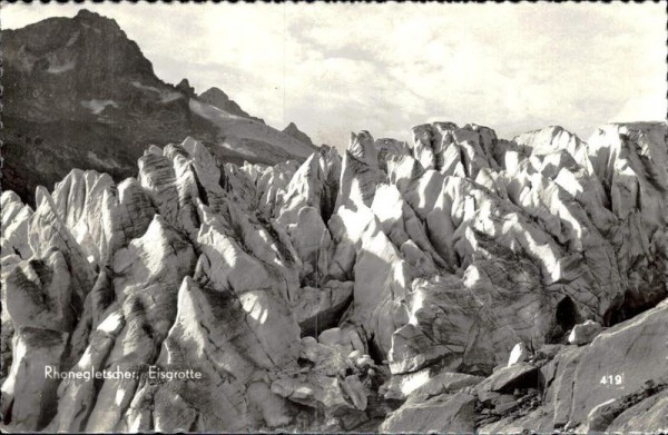 Rhonegletscher - Eisgrotte Vorderseite