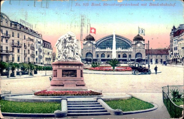 Basel - Strassburgerdenkmal mit Bundesbahnhof Vorderseite