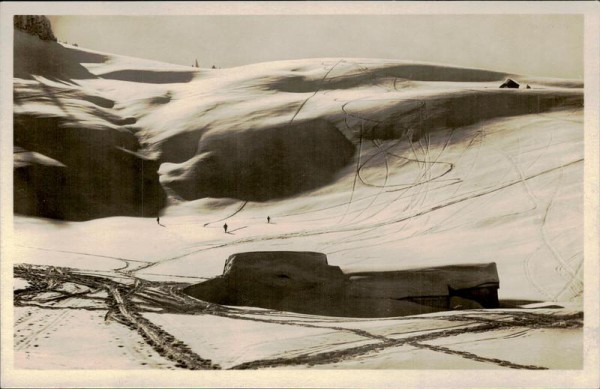 Unterwasser, Ittios Vorderseite