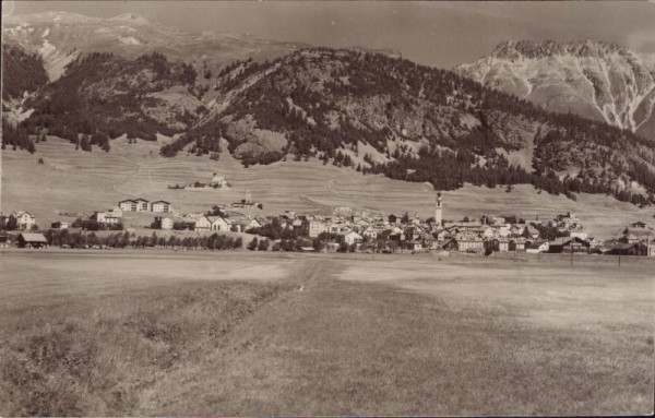 Samedan mit Crasta Mora (Engadin)