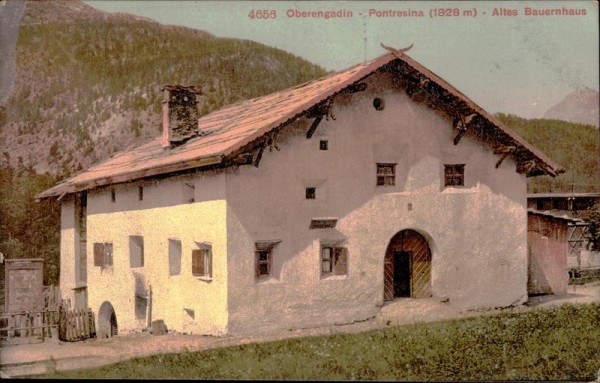 Oberengadin - Pontresina - Altes Zeughaus Vorderseite