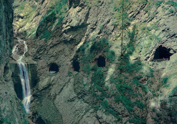 Samnauntal, Strassengalerie Vorderseite
