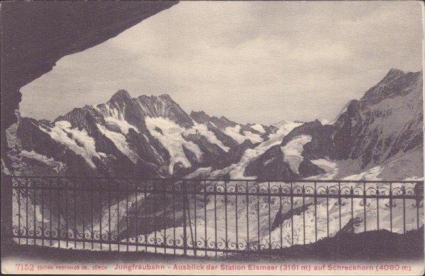 Ausblick der Station Eismeer auf Schreckhorn, Jungfraubahn Vorderseite