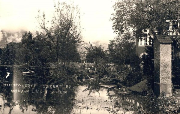 Hochwasser 25.9.1927, Schaan Vorderseite