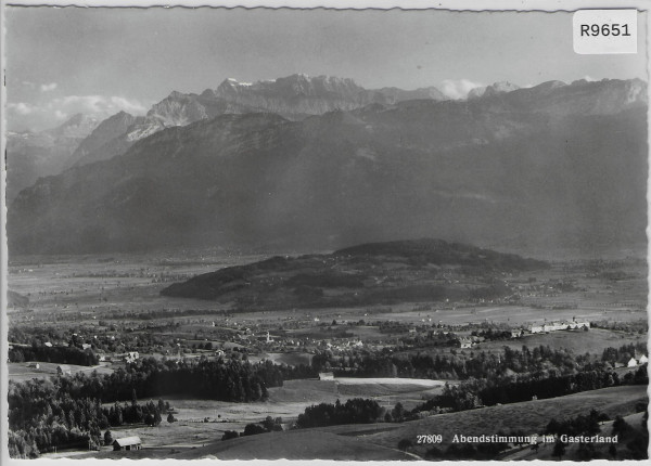 Abendstimmung im Gasterland - Blick von Tönern ob Ricken gegen Kloster Berg Sion, Gommiswald