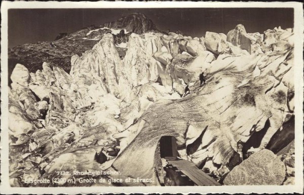 Rhonegletscher, Eisgrotte Vorderseite