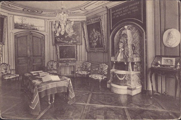 Chateau de Ferney - Mousolée de Voltaire