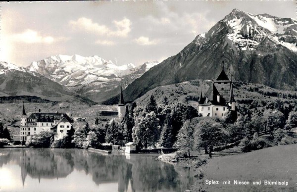 Spiez mit Niesen und Blüemlisalp Vorderseite