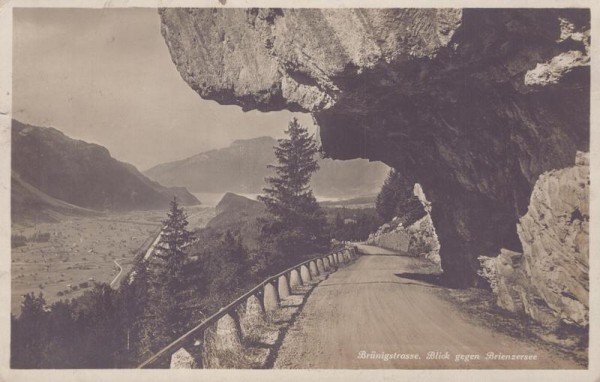 Brünigstrasse, Blick gegen Brienzersee Vorderseite