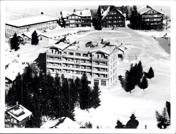 Arosa, Hotel Eden, Flugaufnahme Vorderseite