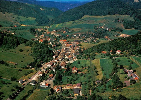 Langenbruck BL - Flugaufnahmen Vorderseite