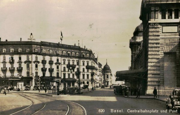 Basel, Centralbahnplatz und Post Vorderseite