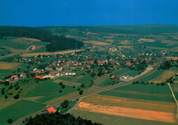 Henggart ZH - Flugaufnahmen Vorderseite