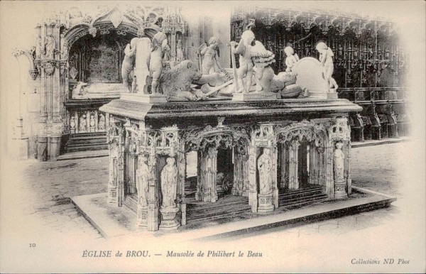 Église Saint-Nicolas-de-Tolentin de Brou Vorderseite