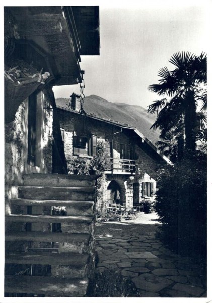 Bruderhof Emmaus, Losone Ti. Vorderseite