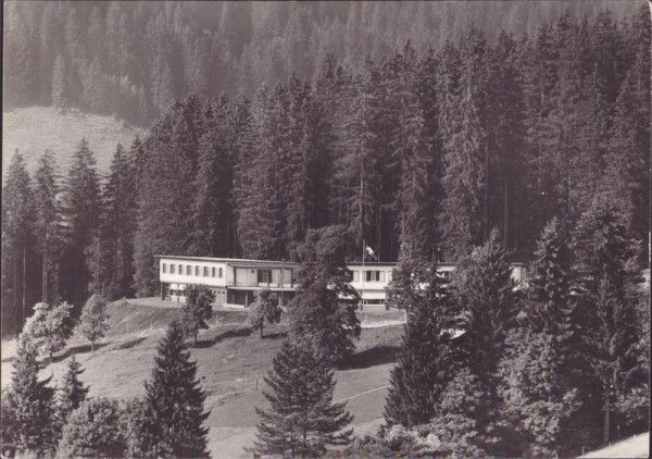 Beatenberg, Ferienheim Waldegg Vorderseite