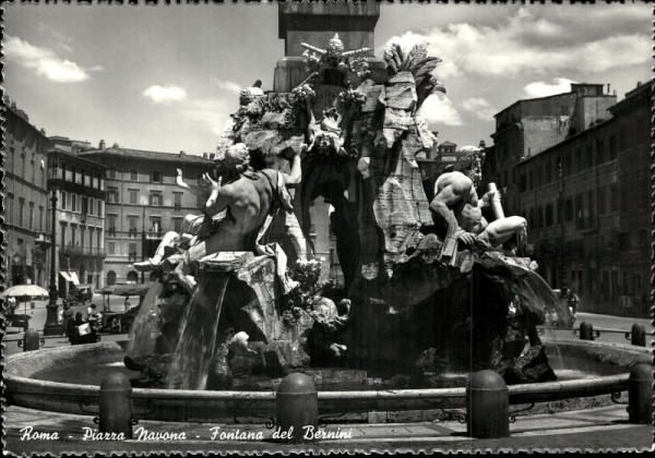 Rom - Navonaplatz - Brunnen des Bernini Vorderseite